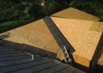 Plywood layer of roof construction | BNH Builders